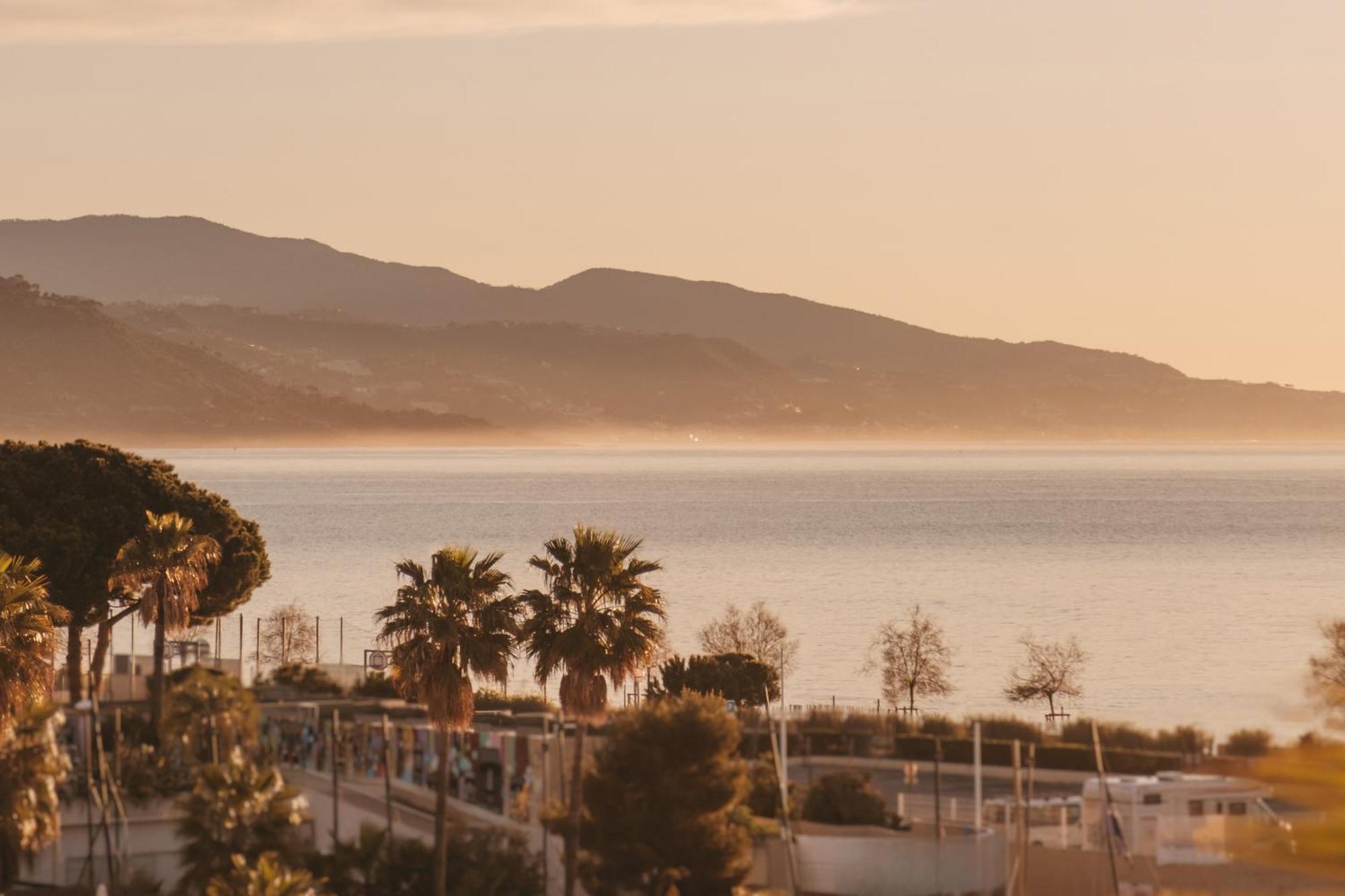 Soleil Riviera Apartament Cote D'Azur 로퀴에브륀캡마르탱 외부 사진